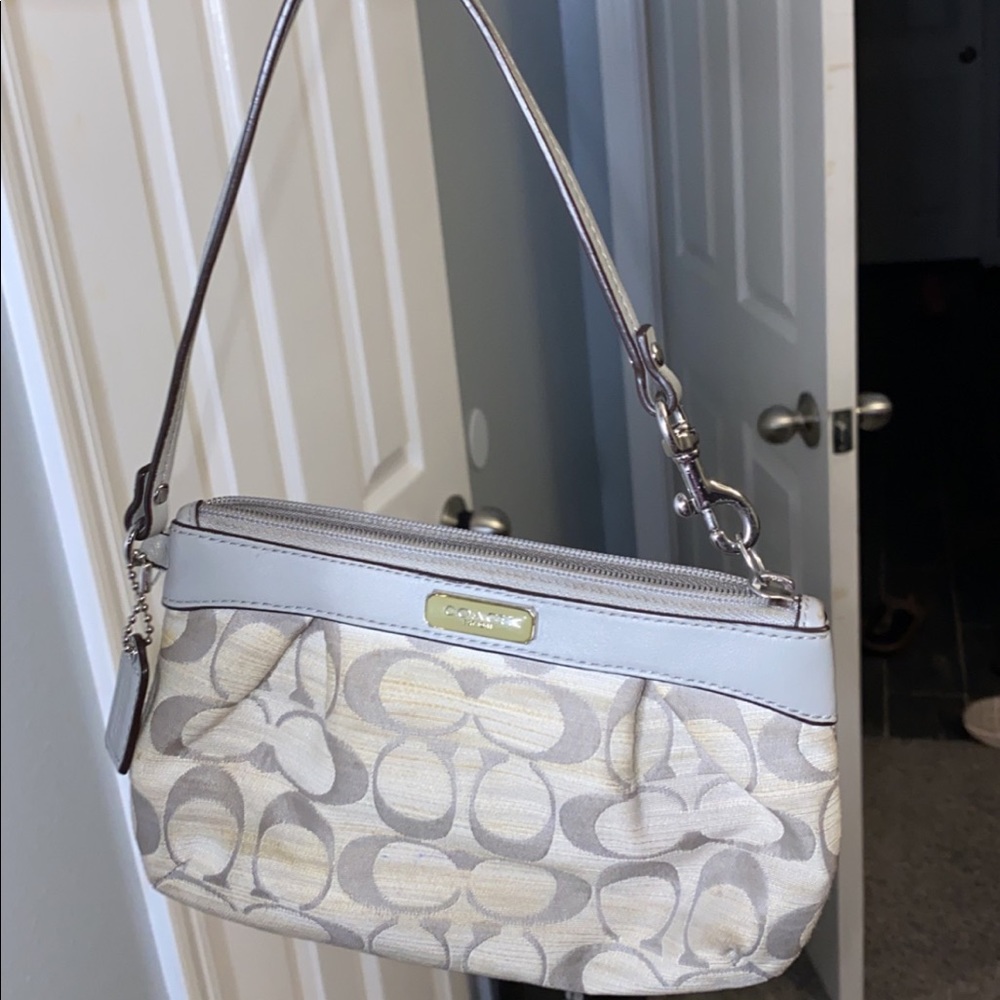Coach purse /pouch/ mini bag